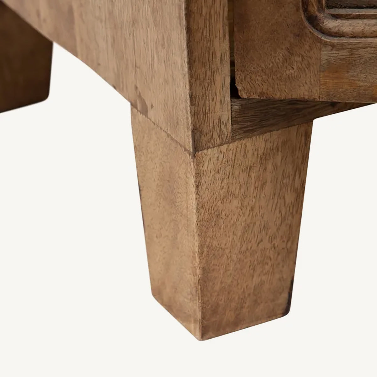 Aparador con cristal y madera