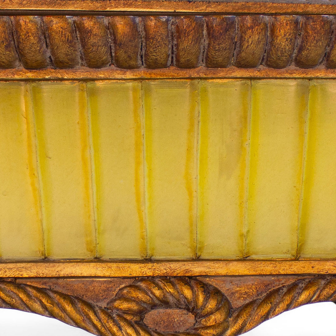 Cofre dorado, cobre y amarillo, efecto envejecido