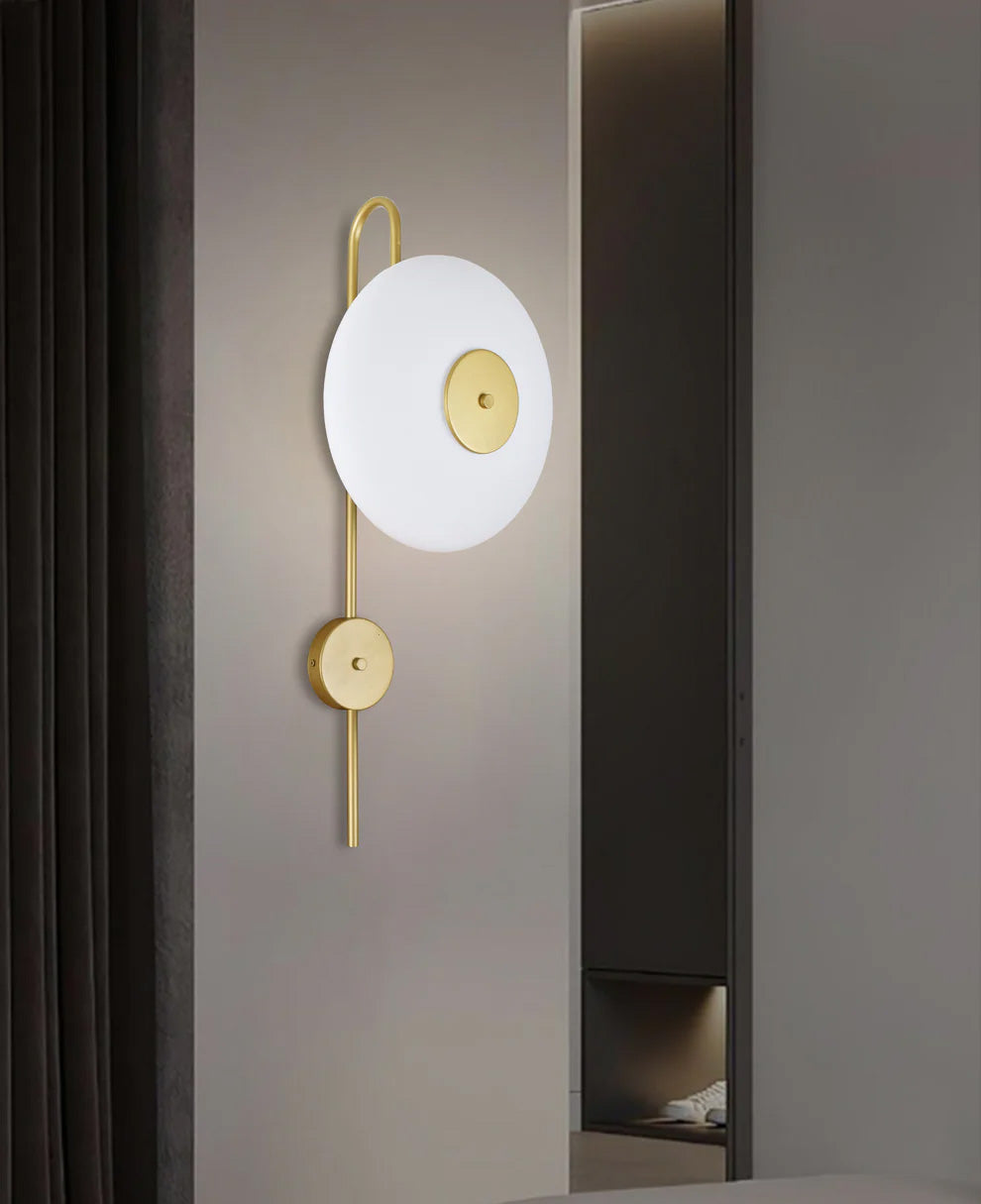 Aplique de pared dorado de acero
