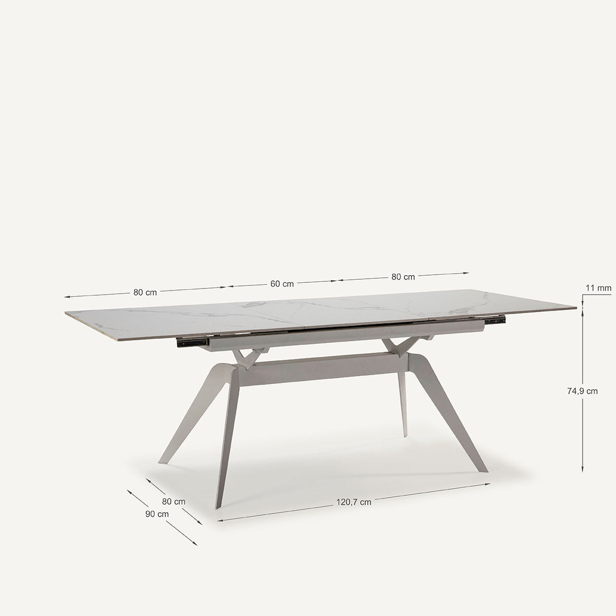 Mesa comedor Lula, rectangular y extensible, en color blanco con pie metálico blanco. Fabricada de cerámica y metal.