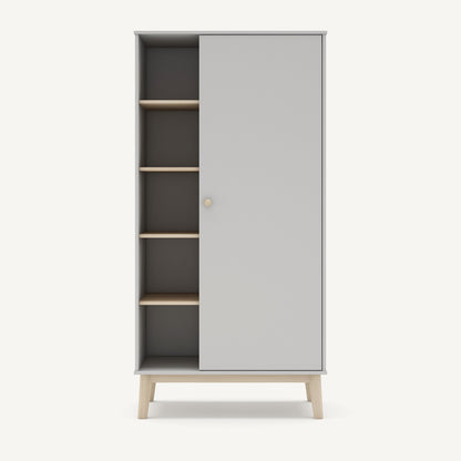 Armario infantil de diseño contemporáneo con estantes y espacio para colgar ropa en blanco
