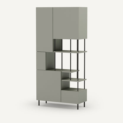 Estantería de metal verde con cinco puertas