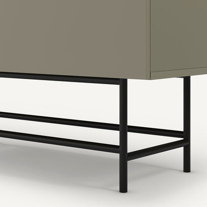 Armario en color verde fabricado de melamina y metal, con una estructura robusta y base con patas negras.