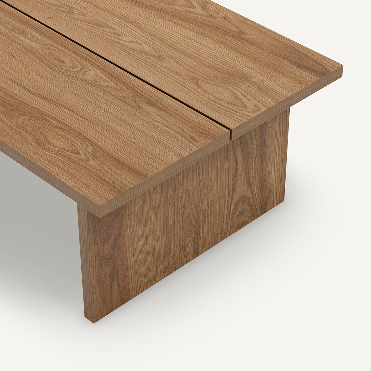 Mesa de centro rectangular en color natural, fabricada en madera de roble.