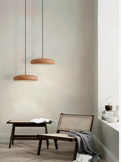 Lámpara de techo colgante en color teja