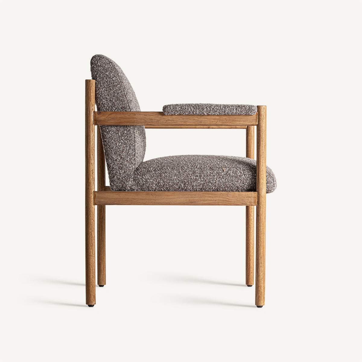Silla de diseño grande Bezier en madera y tapizado gris 