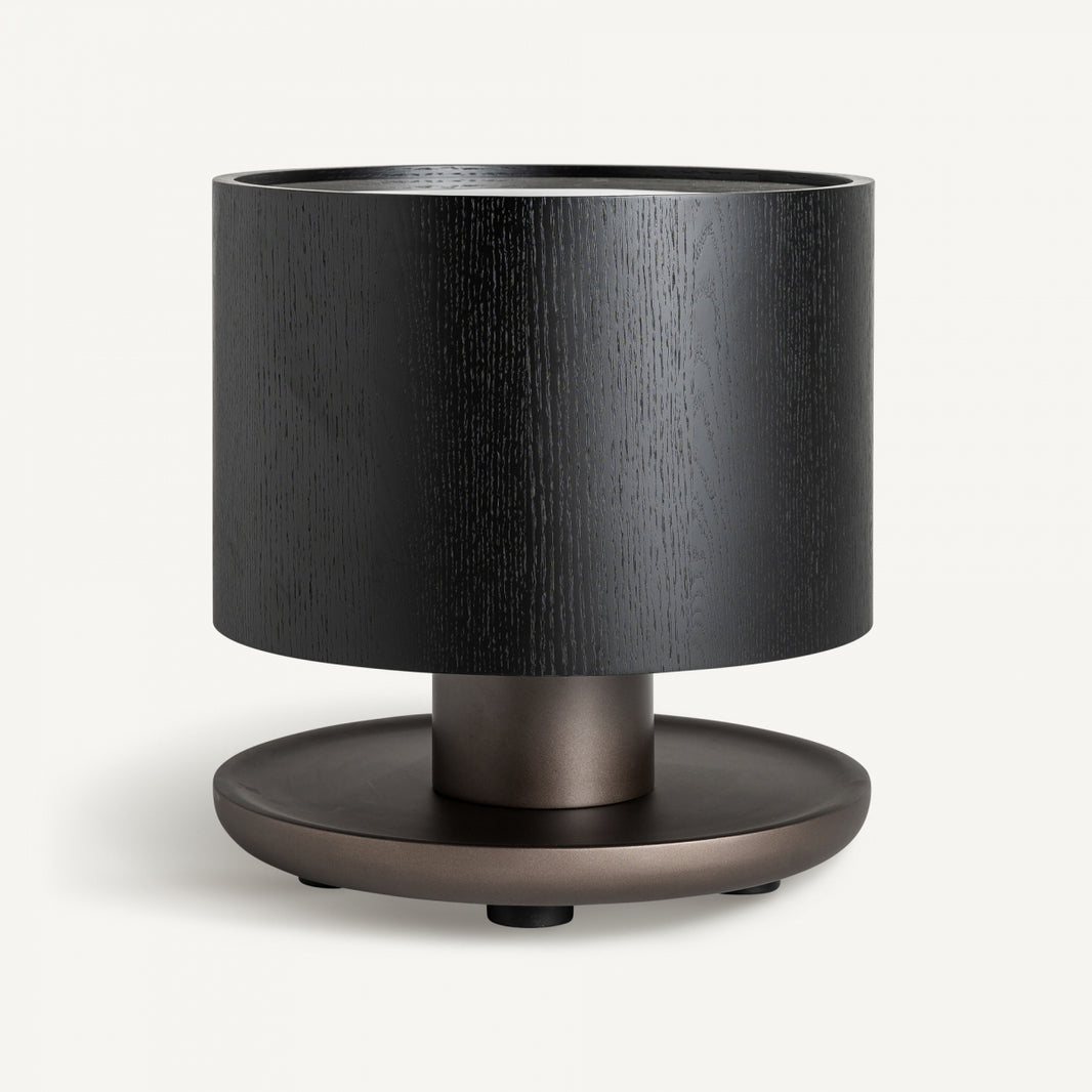Mesa auxiliar color negro y blanco, de madera de roble y cerámica