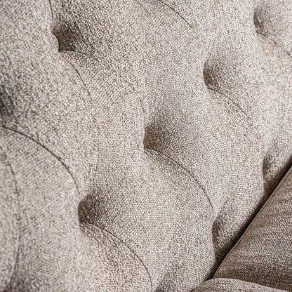 Sofá Silz tres plazas en beige minimalista y colonial