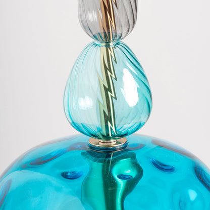 Lámpara de colgar fabricada de vidrio translúcido azul y plata combinado con acero