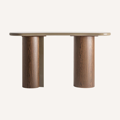 Consola fabricada en madera DM color verde combinado con chapa de madera marrón.