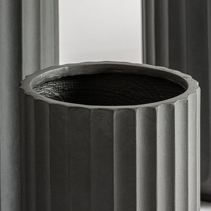 Set de 3 Maceteros gris oscuro en distintos tamaños