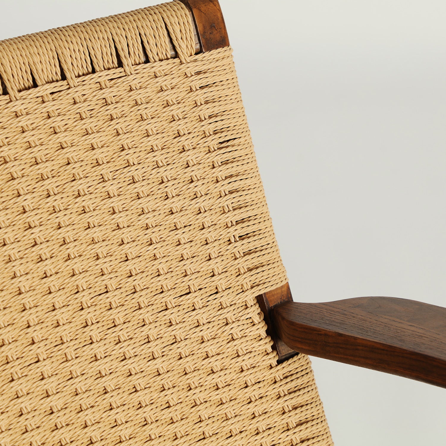 Sillón butaca en madera y cuerda
