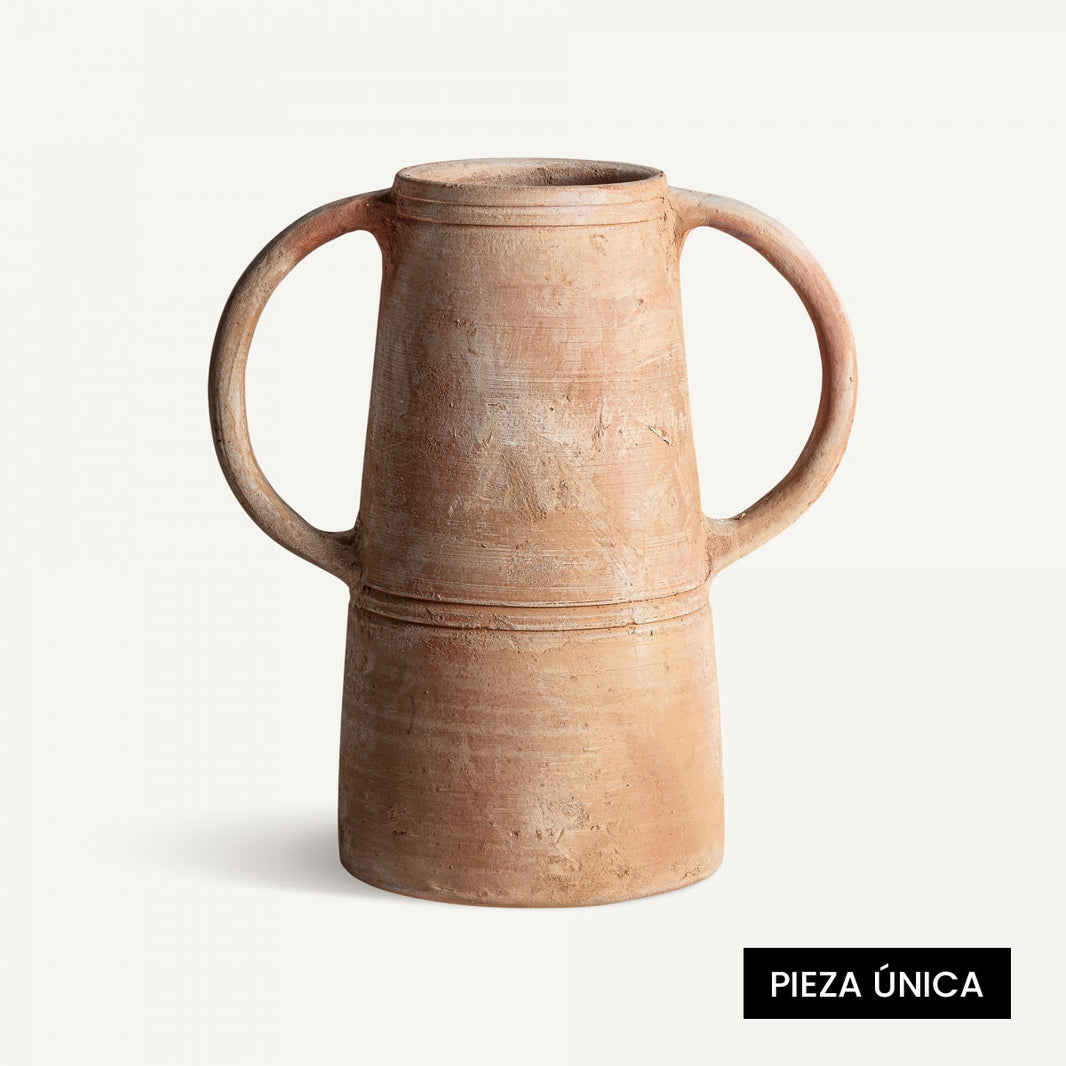 Jarrón pieza única en arcilla