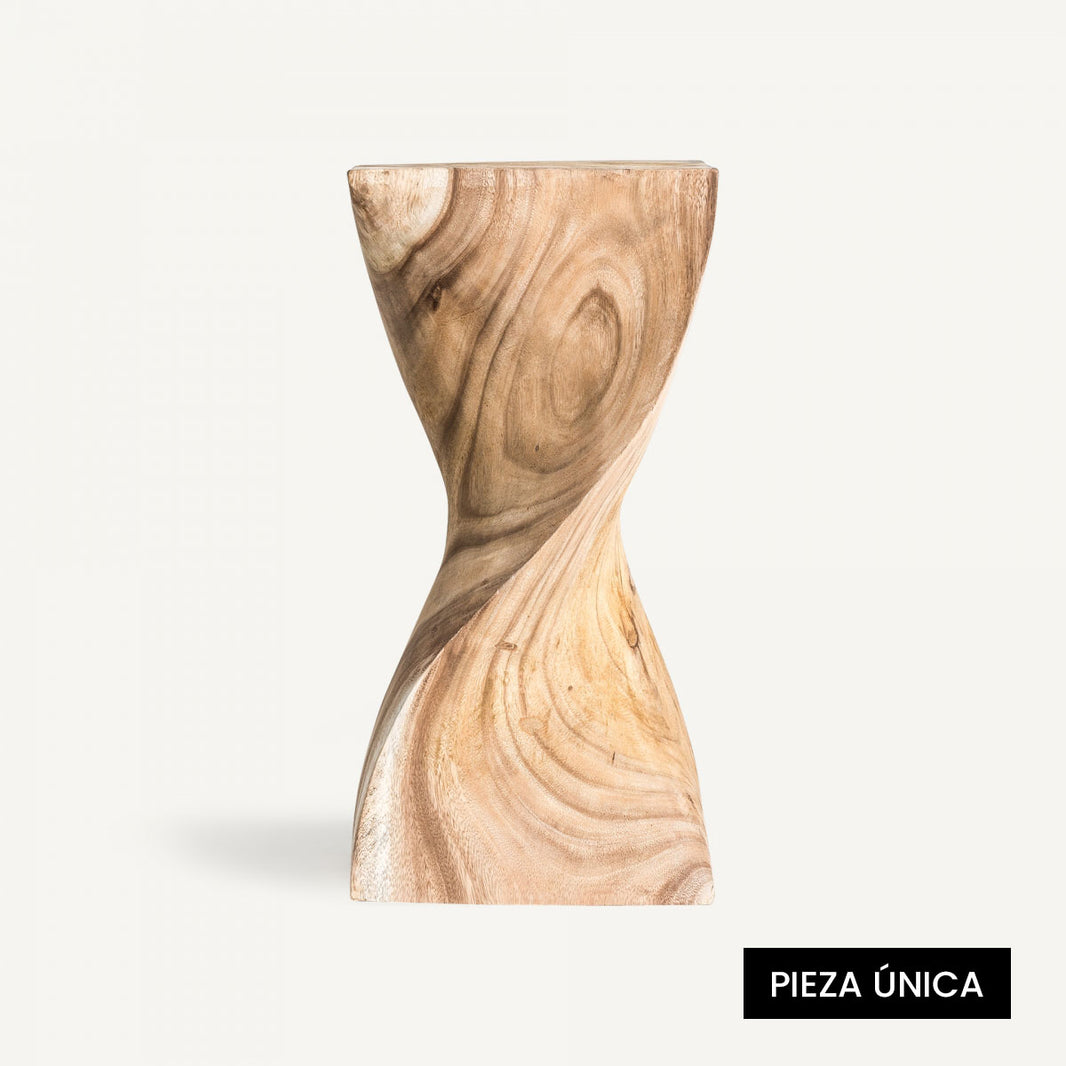 Mesa Auxiliar hecha a mano en madera tropical