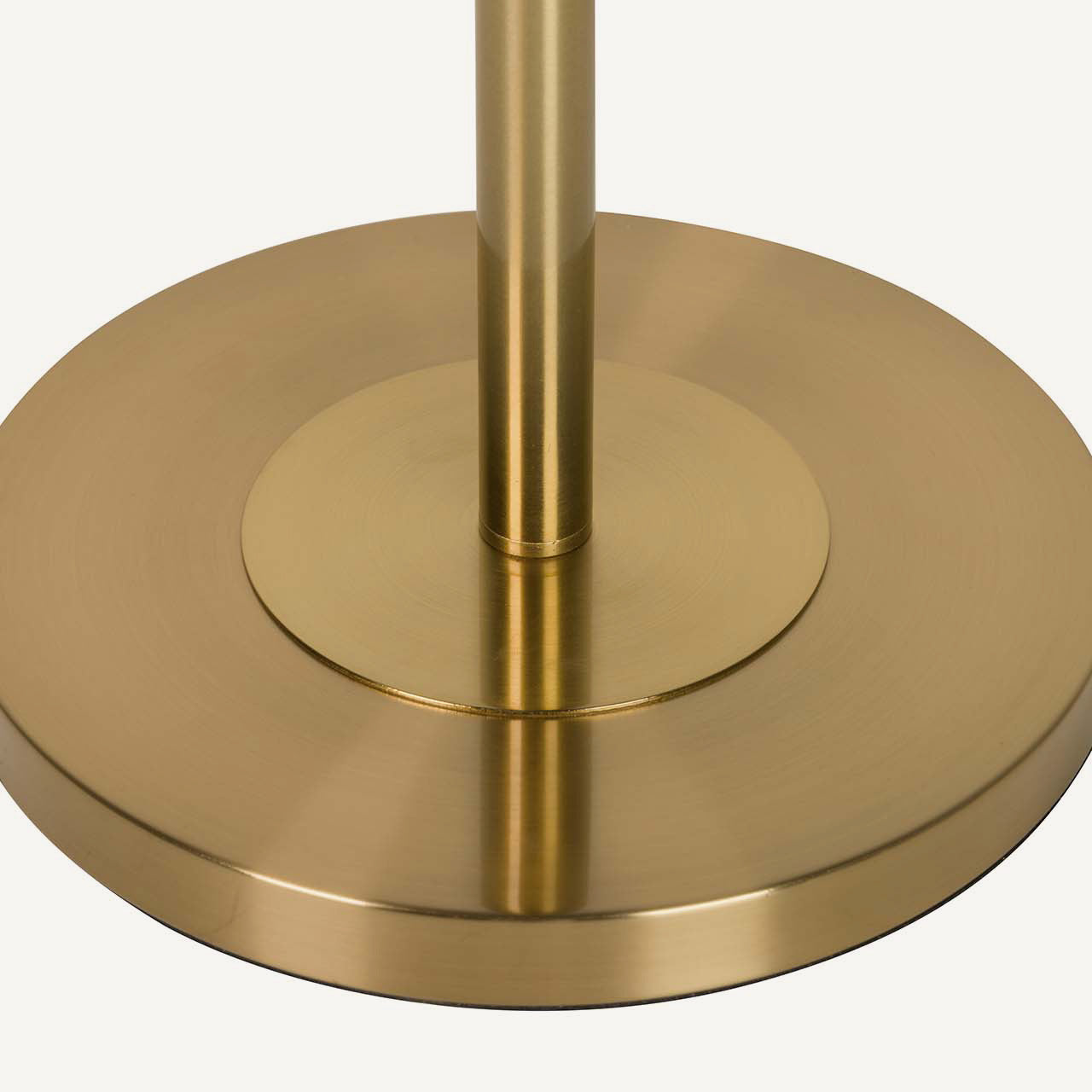 Lámpara de pie de cristal con láminas en color dorado bronce