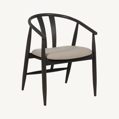 Silla de comedor Uru de madera de roble negro con tapizado natural