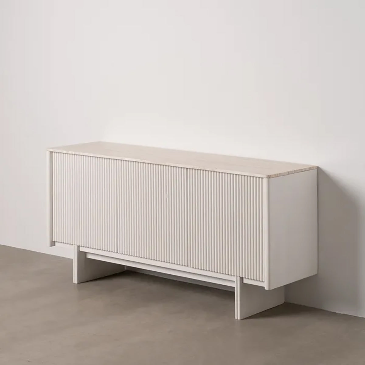 Aparador blanco en madera de mango y mármol