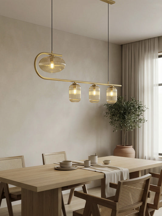 Lampara colgante con 4 focos de distintos tamaños