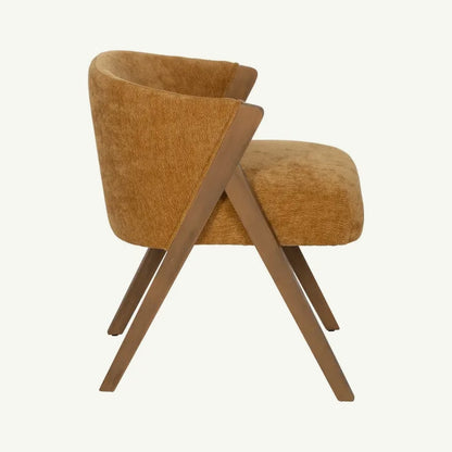 Silla Mauri mostaza cálido de madera de abedul