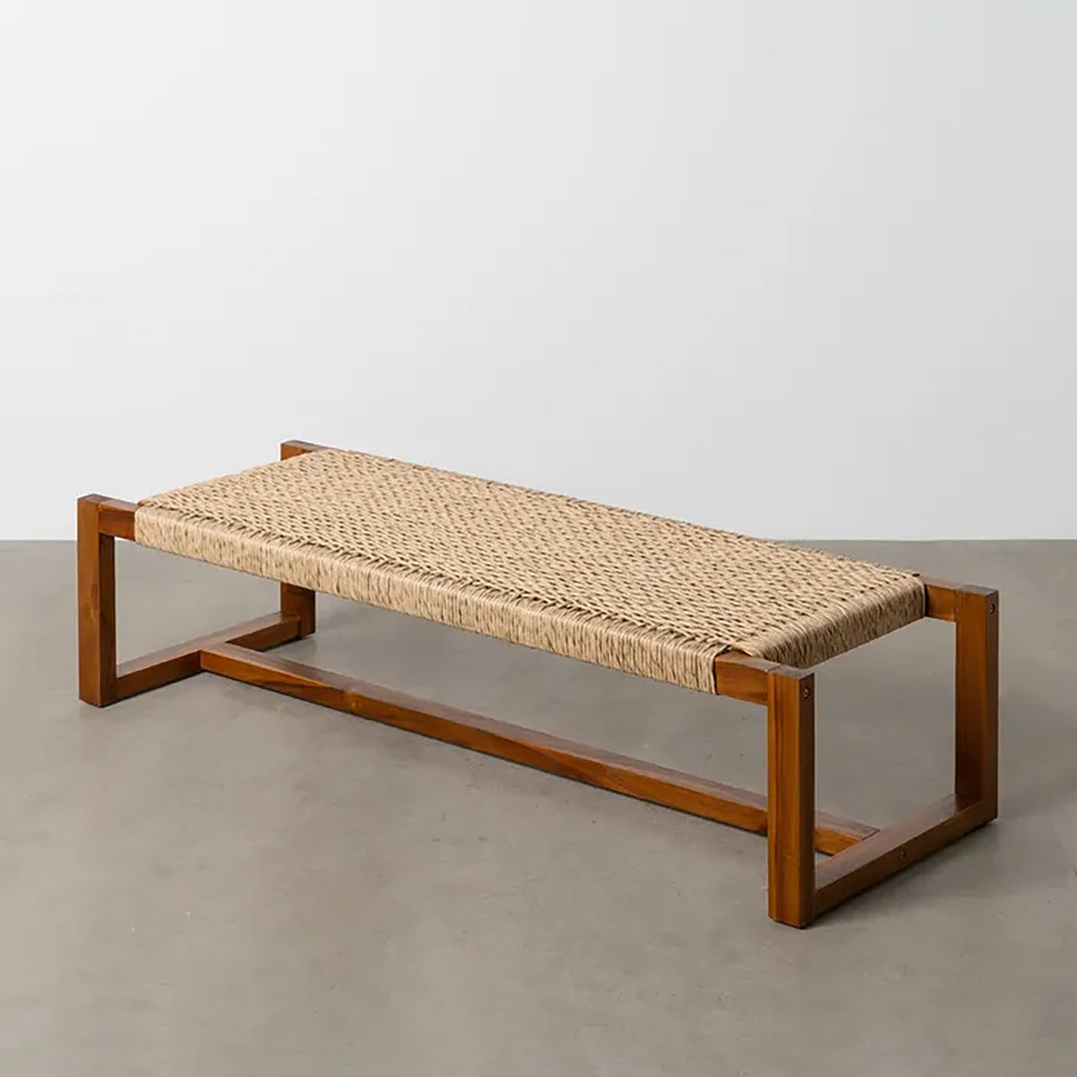 Banqueta de madera y ratán sintético