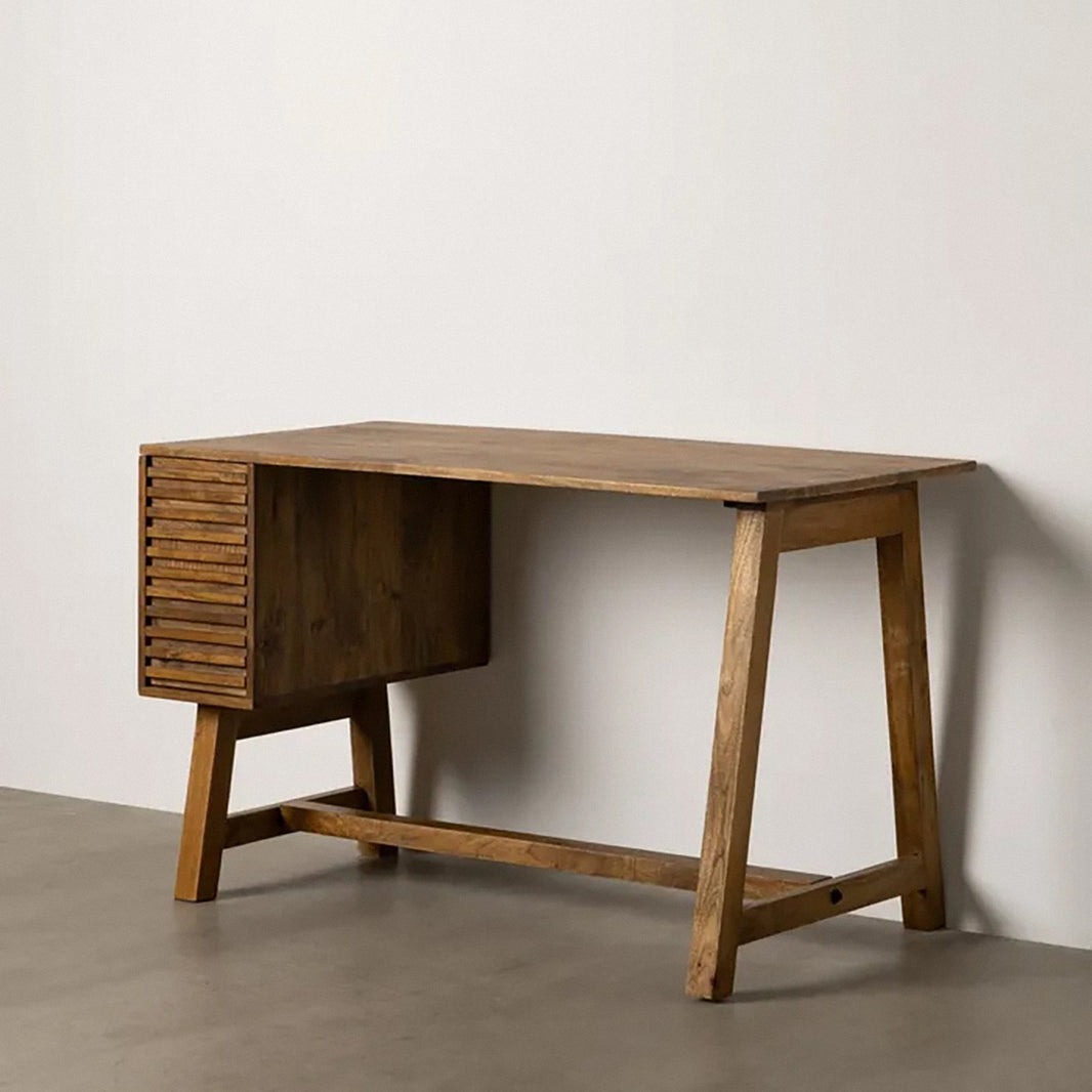 Mesa de escritorio de madera con cajón