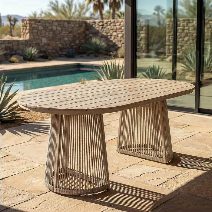 Mesa Comedor Tahora exterior, de ratán y acero. Attico