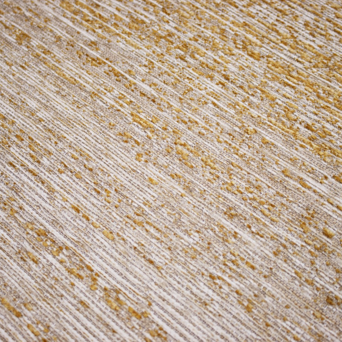 Alfombra Adore en amarillo-ocre y beige y tonalidades de marrón