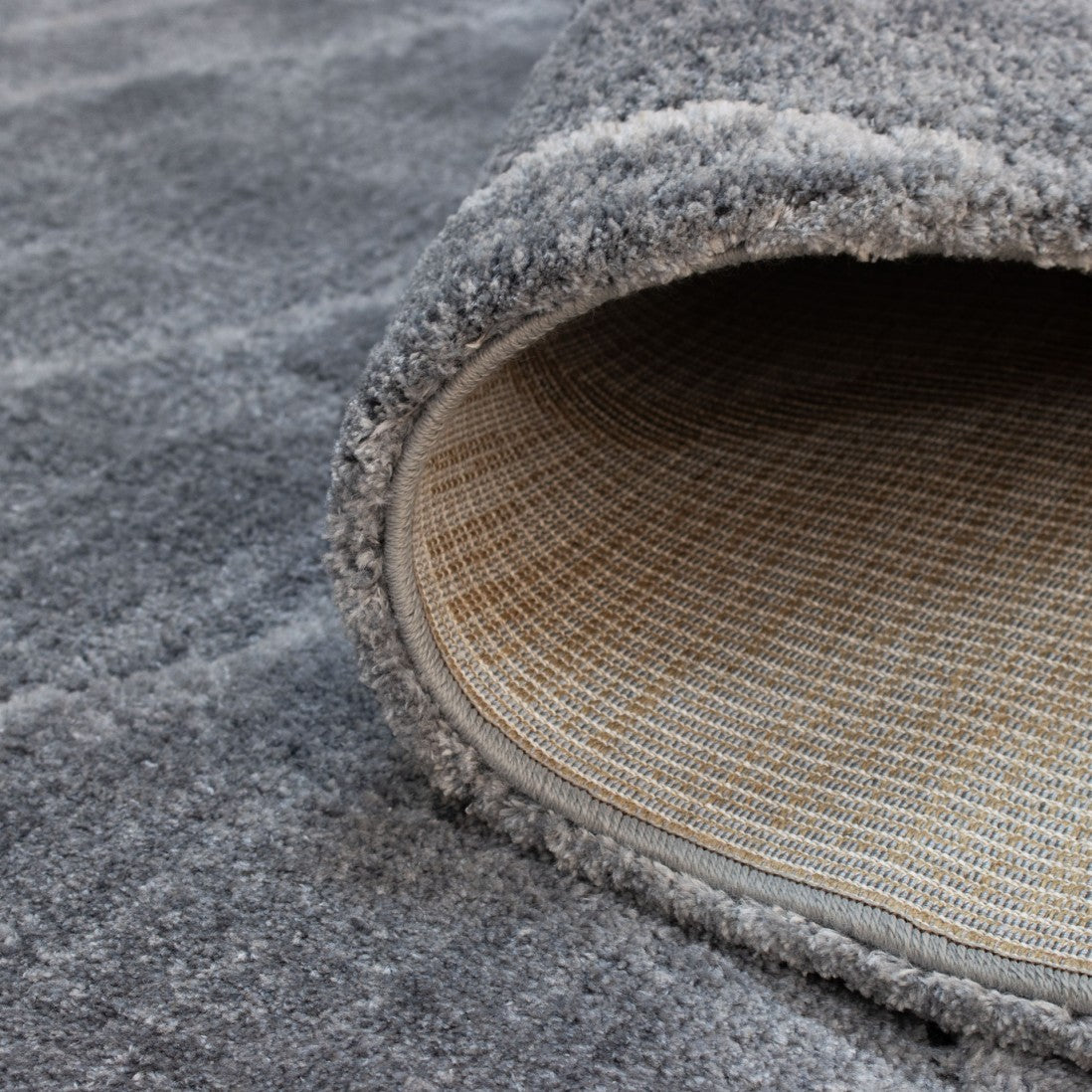 Alfombra Fez gris rayada 