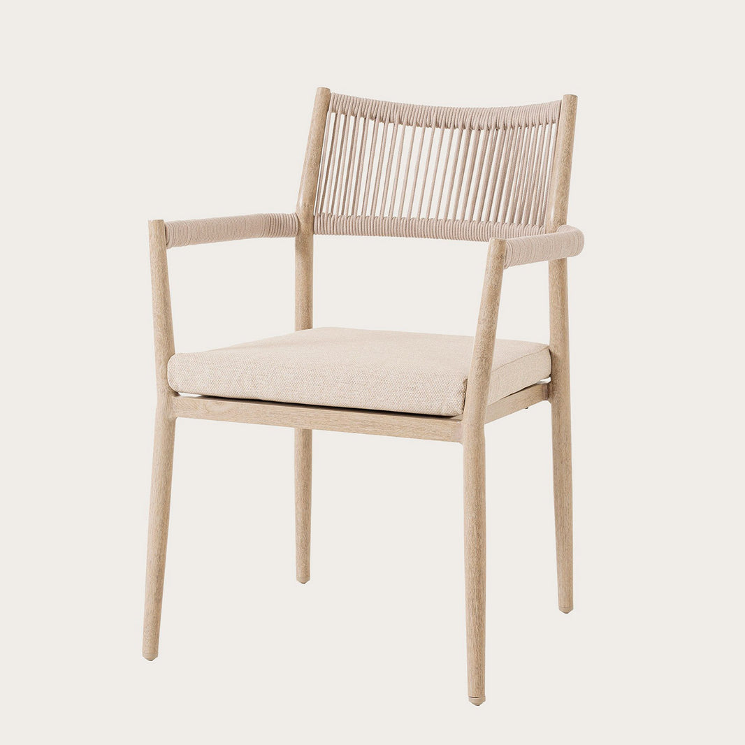 Silla de exterior imitación de madera con cojín