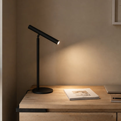 Lámpara minimalista de escritorio en acero negro alka