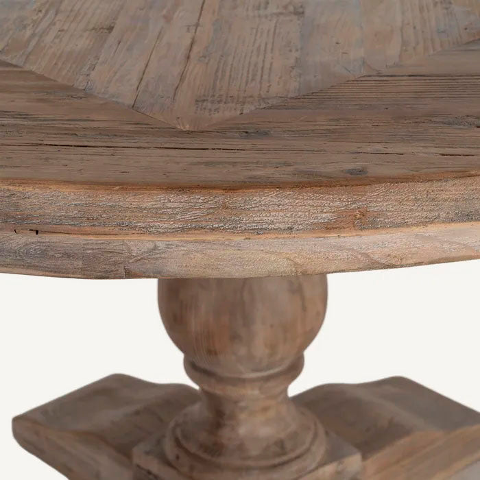 Mesa de comedor redonda, fabricada en madera de pino reciclada. 140 cm
