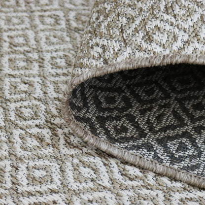 Alfombra de interior y exterior con rombos beige